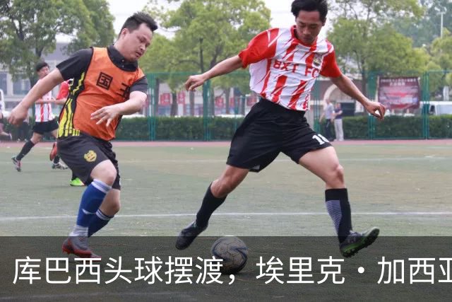 库巴西头球摆渡，埃里克·加西亚捅射空门得手，巴萨4-2贝蒂斯